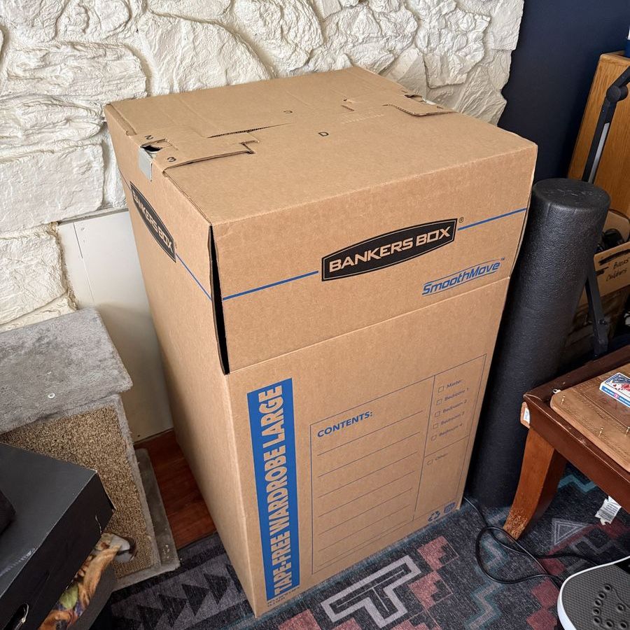 Bankers Box SmoothMove Tape-Free Large Wardrobe Moving Box 20"x20"x40"