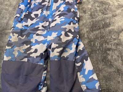 Size 8 Snowpants