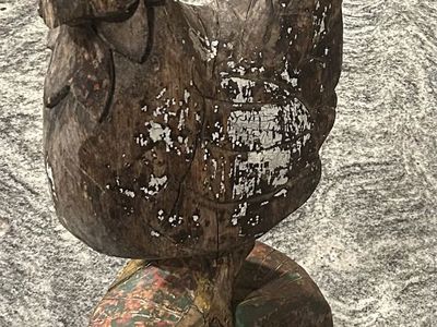 Rustic Hand-Carved Rooster