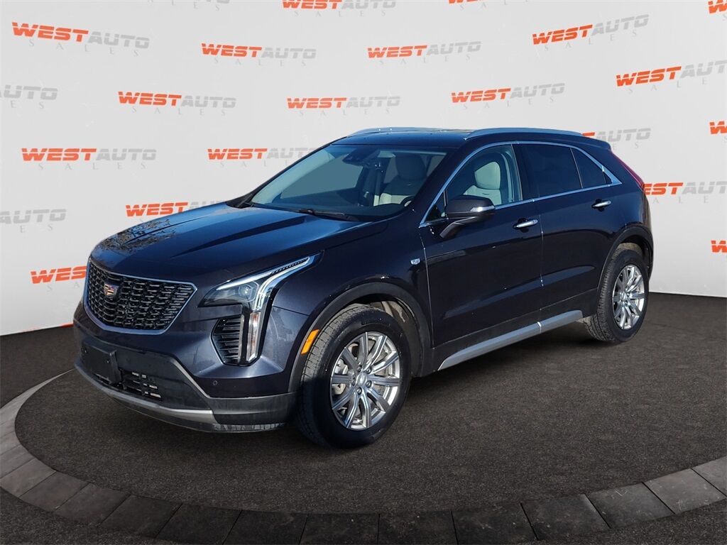 2023 Cadillac XT4 Premium Luxury
