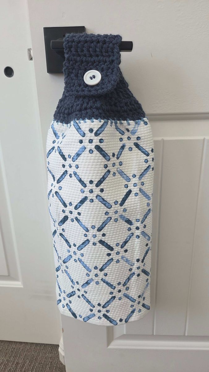 HAND CROCHETED HANGING KITCHEN TOWEL. DOUBLED AND STITCHED.