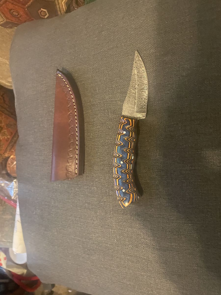 Hand made Damascus knife