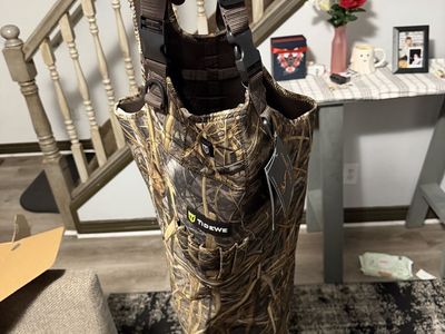 TideWe waders size 13 with built in hand warmer