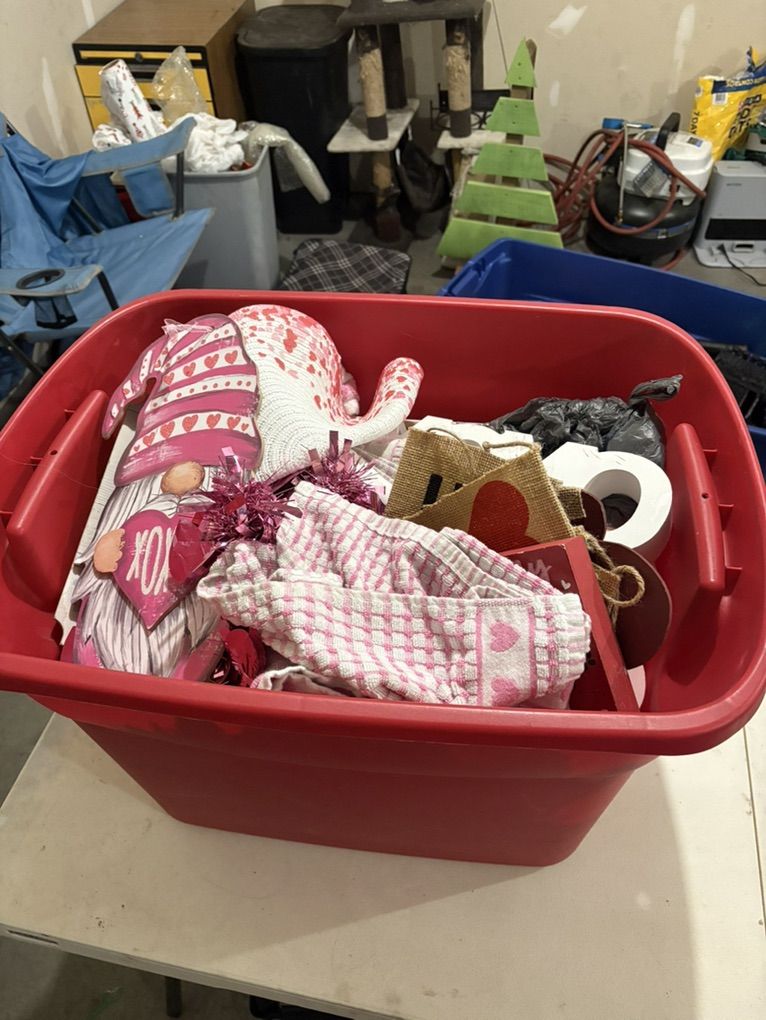 Main image 6