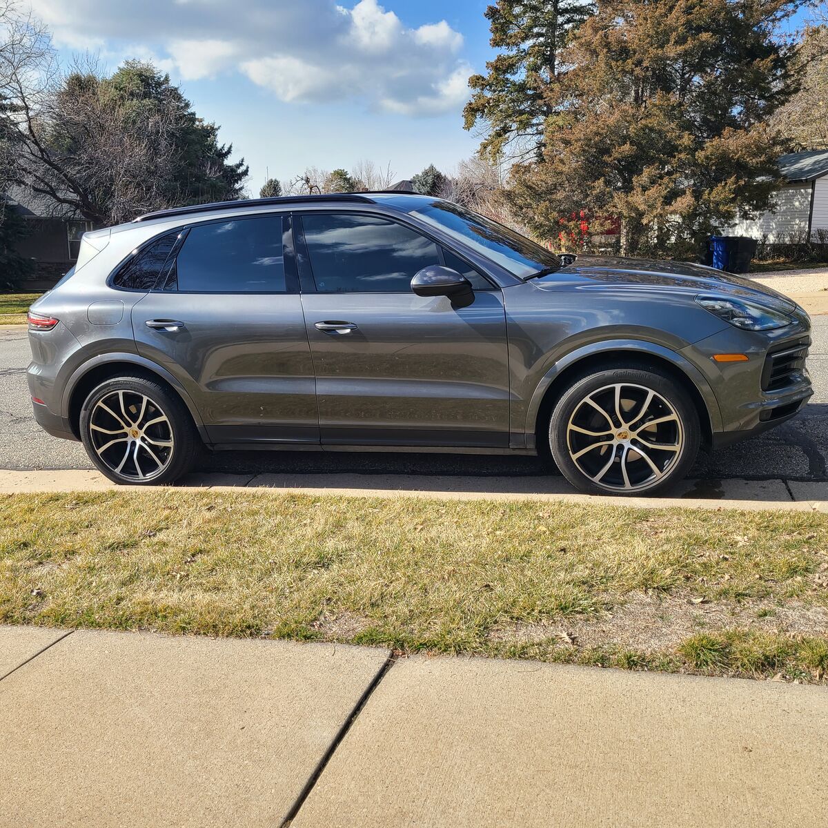 2020 Porsche Cayenne Base
