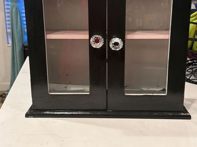 Wall Hanging Cabinet