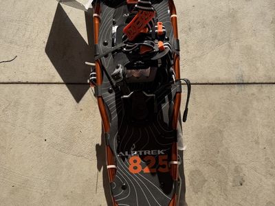 Alptrek 825 Snowshoes Medium Size 8.5" x 25.9" Orange Black