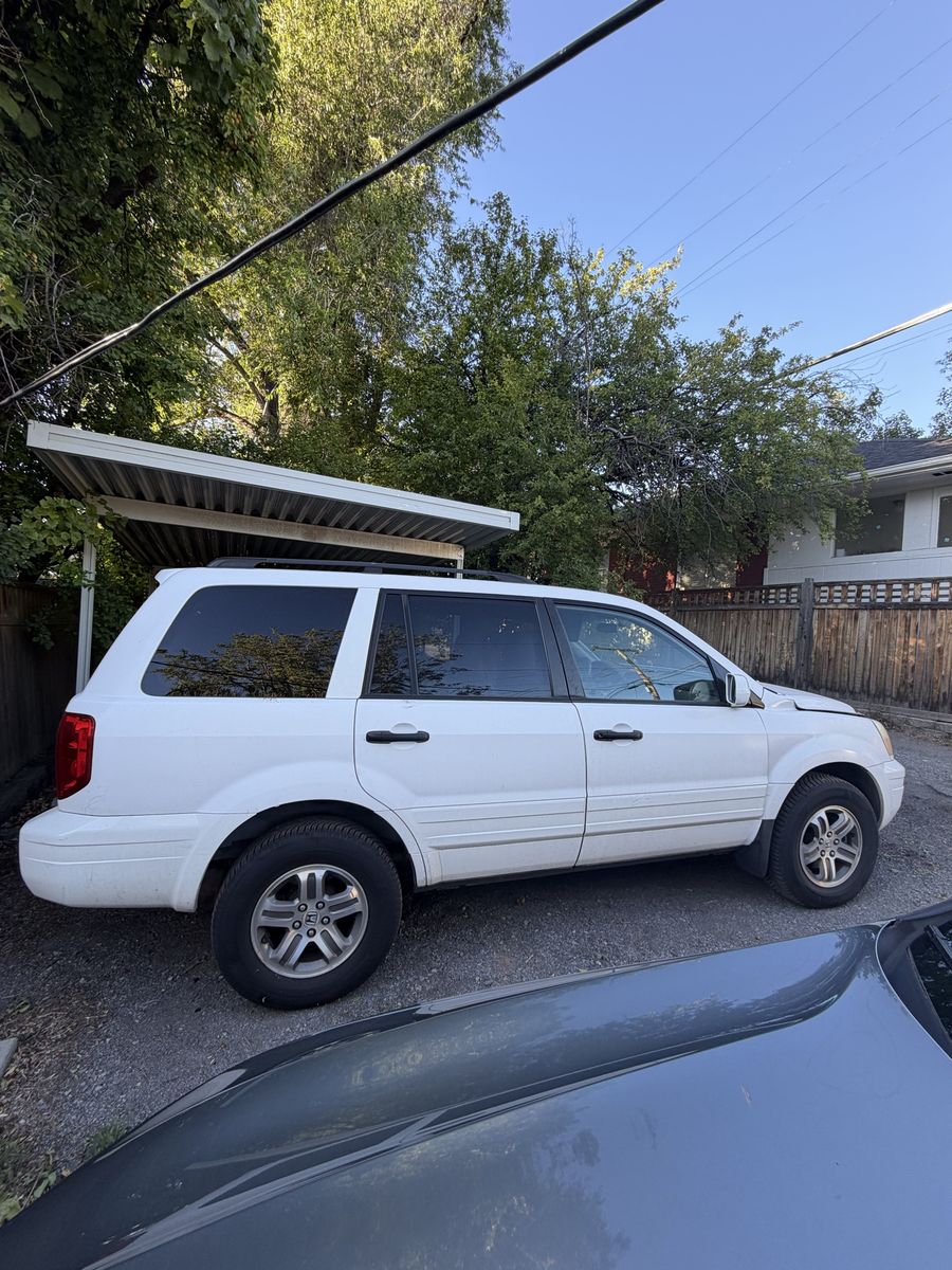 2004 Honda Pilot 