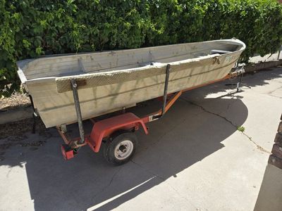 12ft aluminum fishing boat