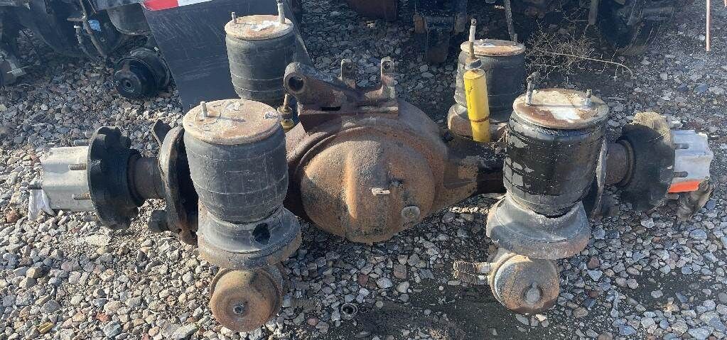 Eaton RS402 Rear Axle Housing