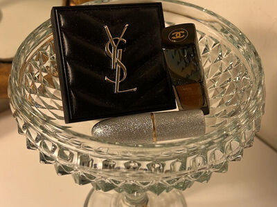 Glass Vanity bowls for your make up