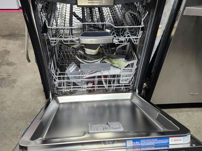 BEAUTIFUL LIKE NEW! BOSCH 800 SERIES BLACK STAINLESS STEEL DISHWASHER