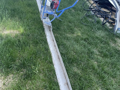 12’ Power Screed