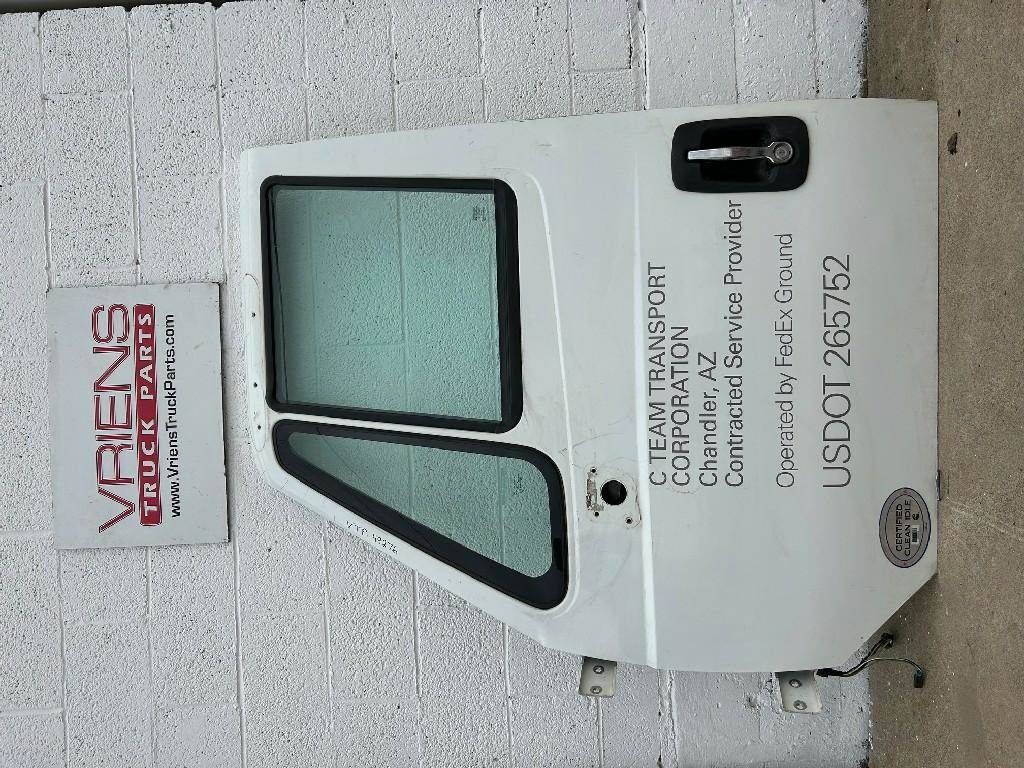 International DuraStar Left Front Door Assembly