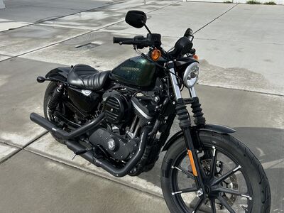 2018 Harley Davidson Iron 883