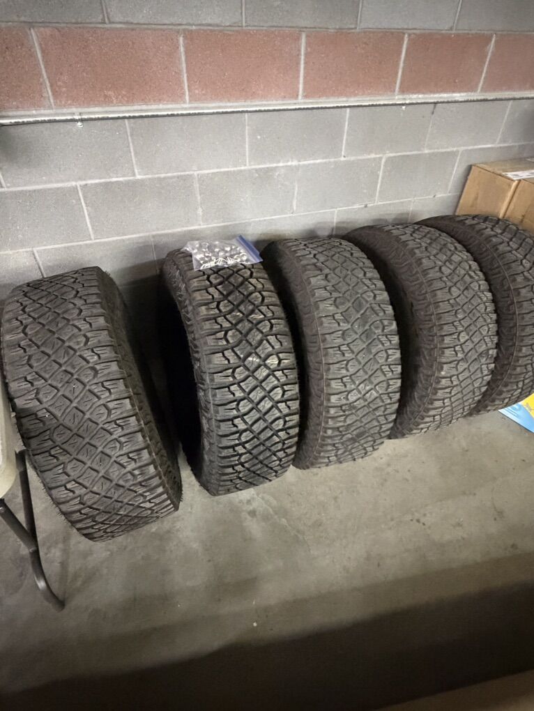 2023 Ford Bronco Sasquatch Factory Full Set Of 5