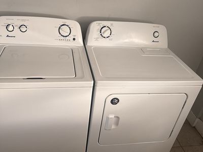 Amana Washer and Dryer Set - White, Top Load Washer, Electric Dryer, Excellent Condition