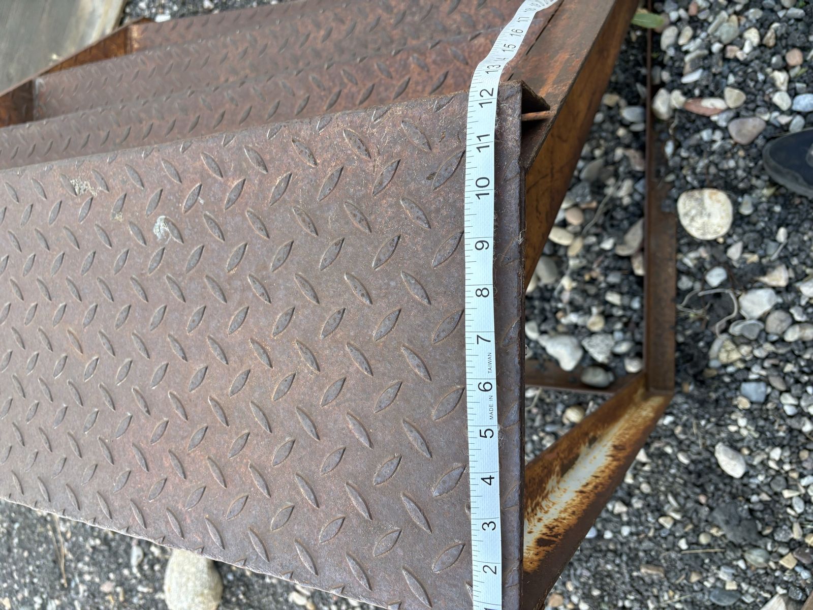 Main image 3