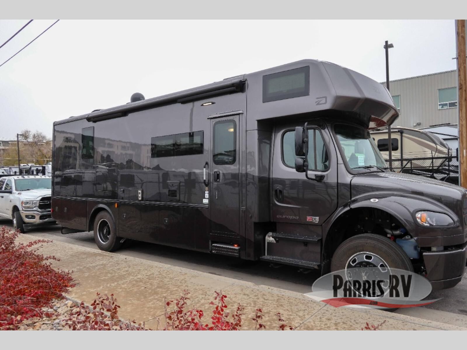 New 2026 Dynamax Europa 31SS