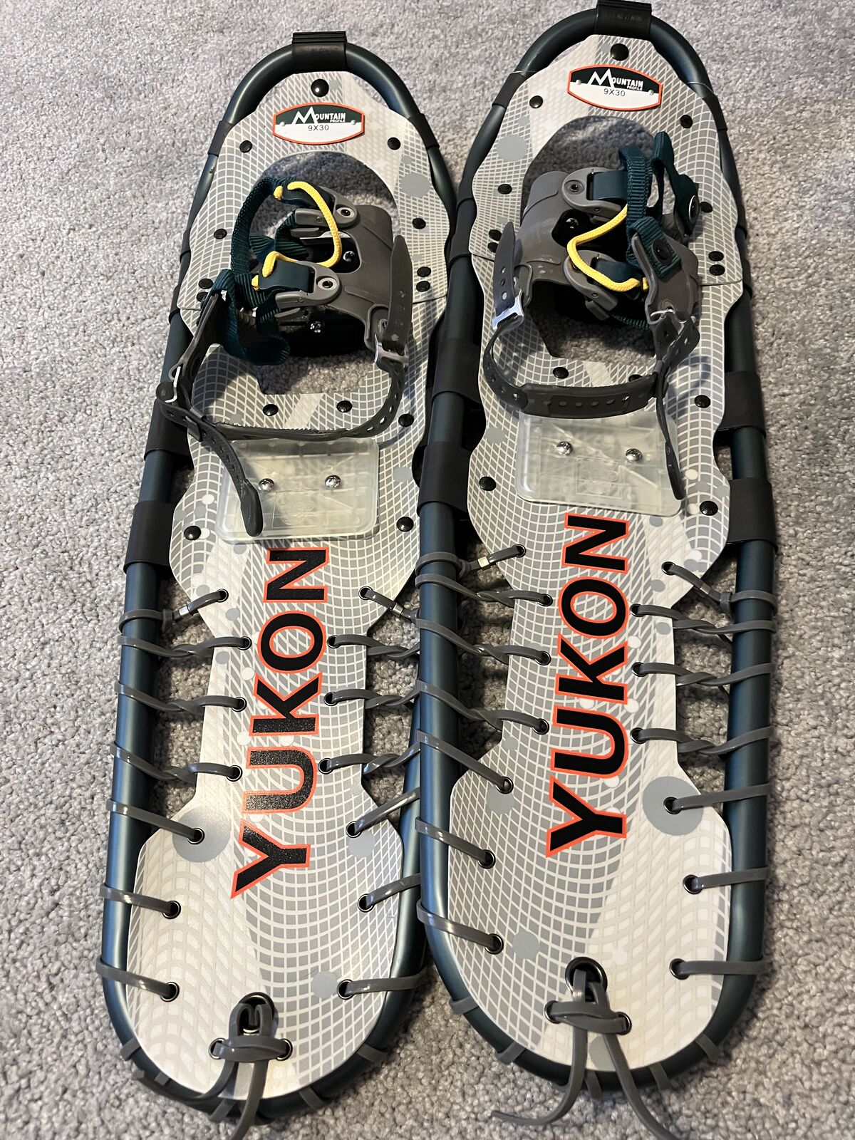 Mountain profile Yukon snowshoes