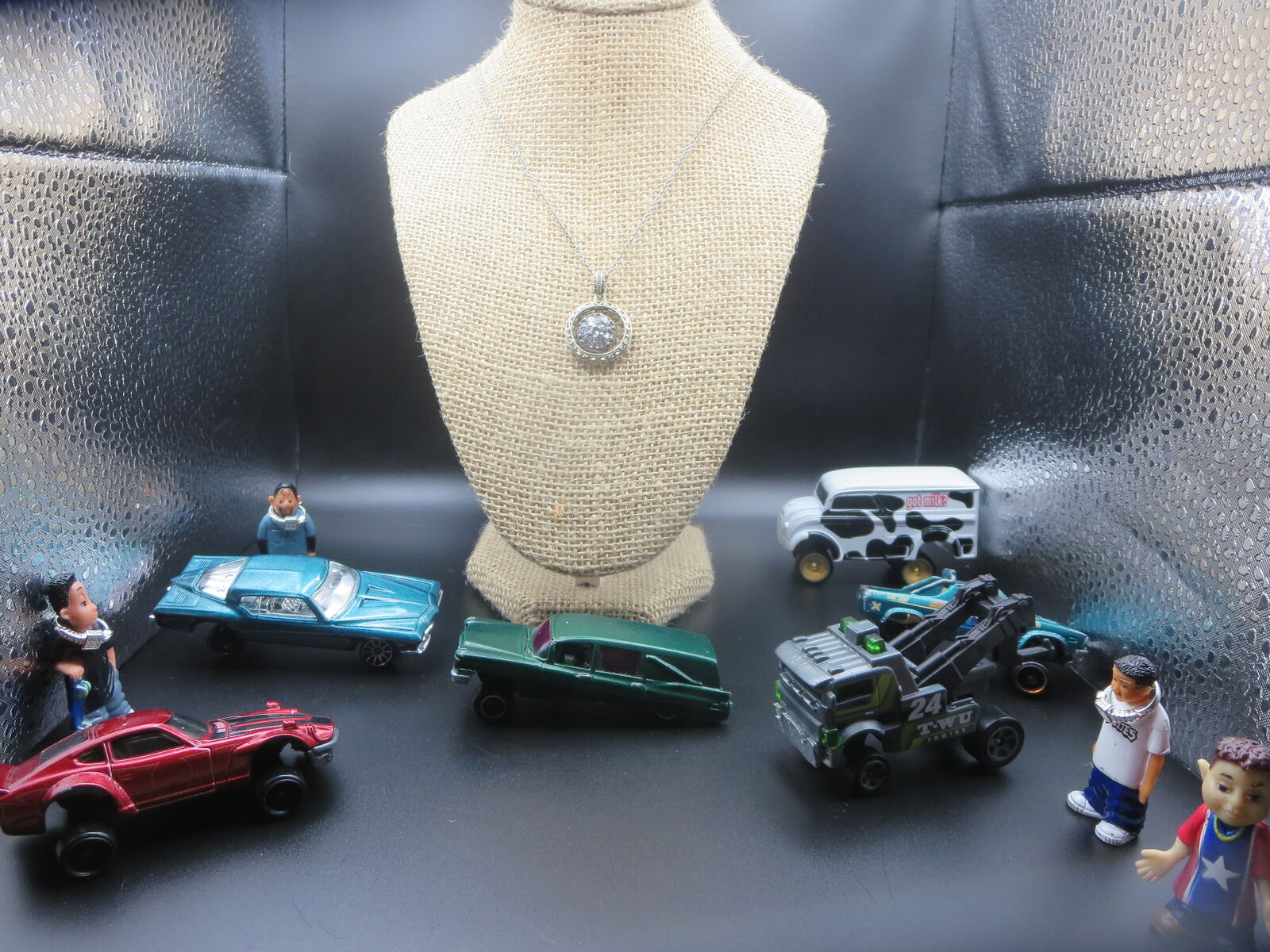 Sterling silver CZ pendant with 23" necklace