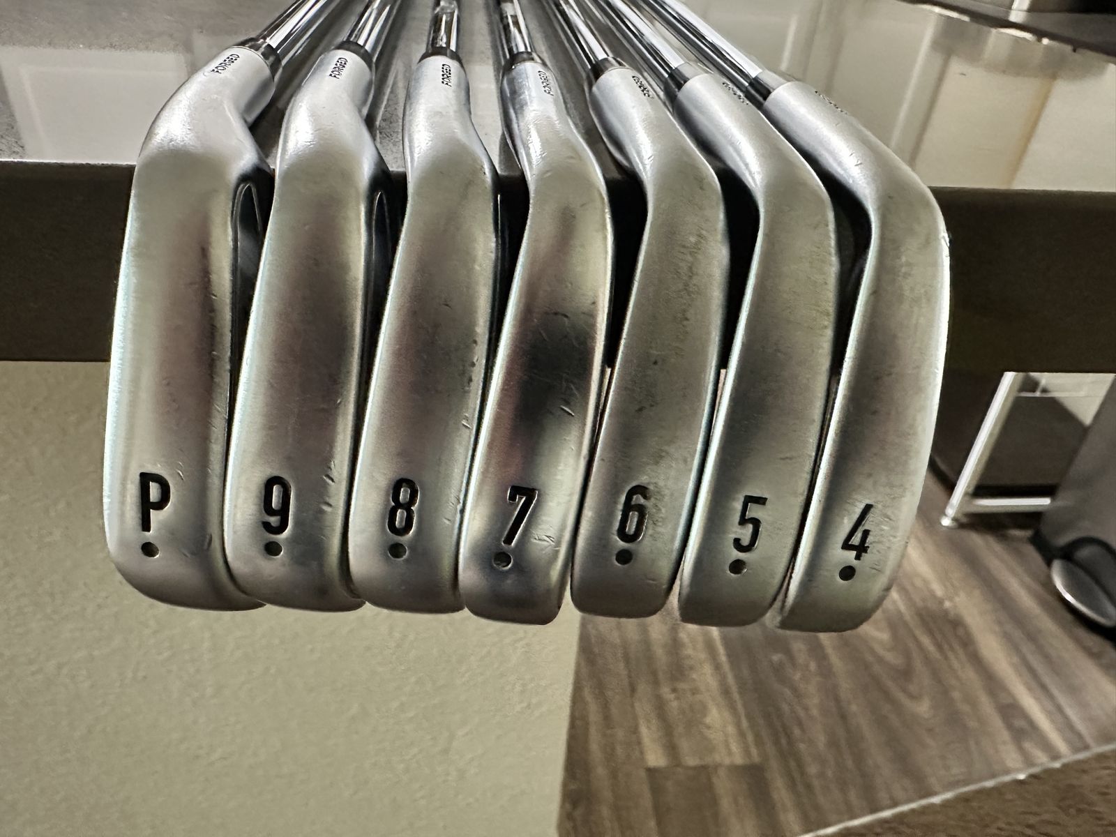 Callaway Apex Pro Forged Iron Set (4-P) Project X 6.0 Steel Stiff Shafts RH