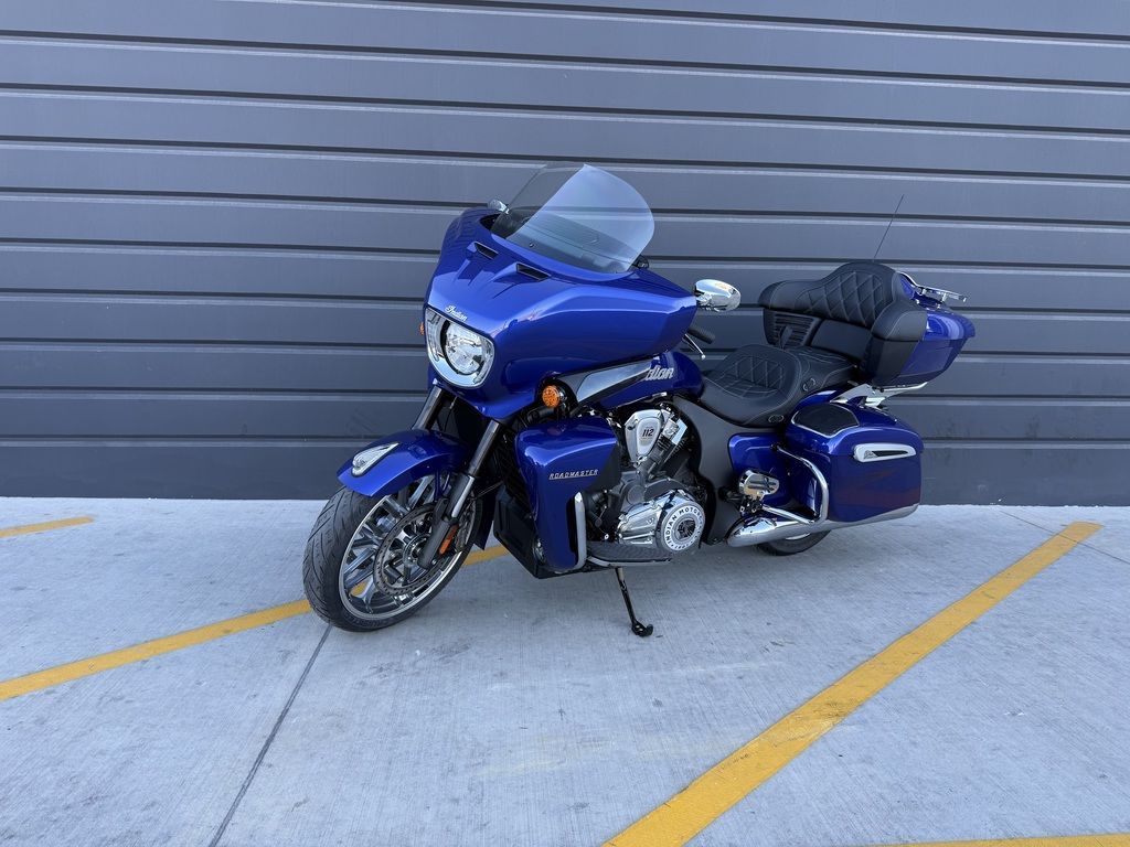 2025 Indian Motorcycle® Roadmaster® PowerPlus Limited 112 w/PowerBand Spirit Blue Metallic
