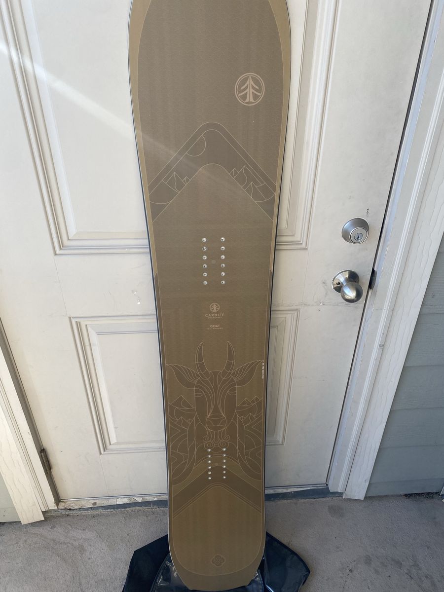 Snowboard
