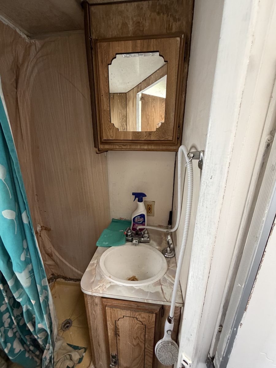 Main image 15