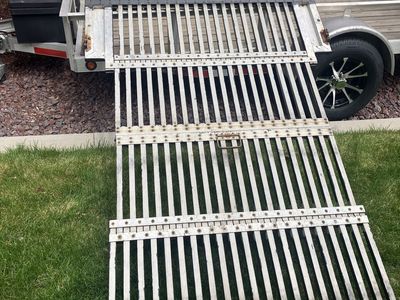 Truck/Trailer Extendable Bifold Ramp Gate