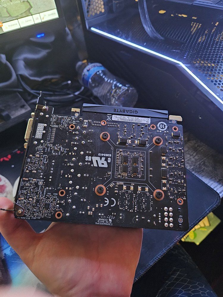 Main image 3