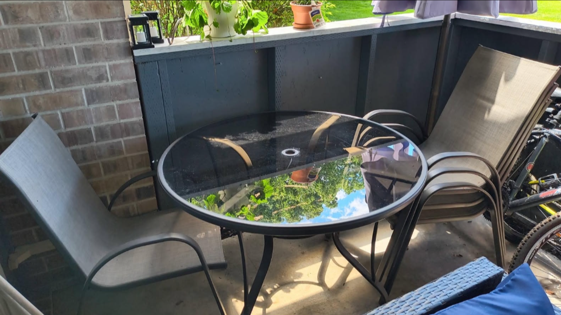 Great condition- gently used Patio table and chairs