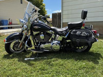 Harley-Davidson Motorcycle Cruiser Black with Windshield and Saddlebags