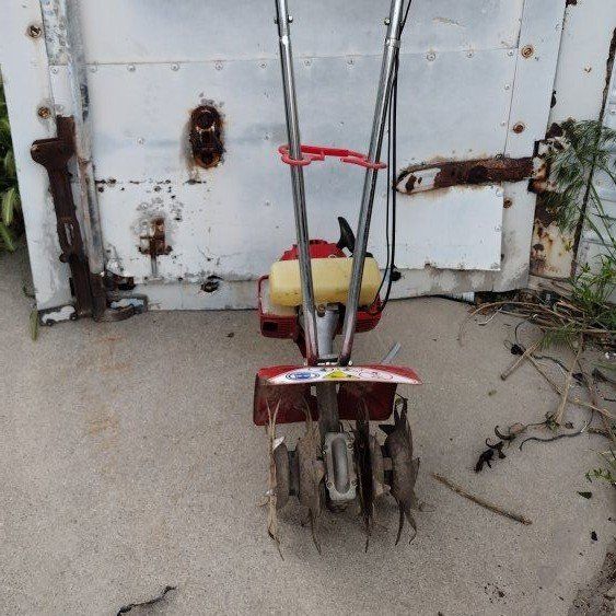 Mantis tiller model TEH021UB24RB used will need ca