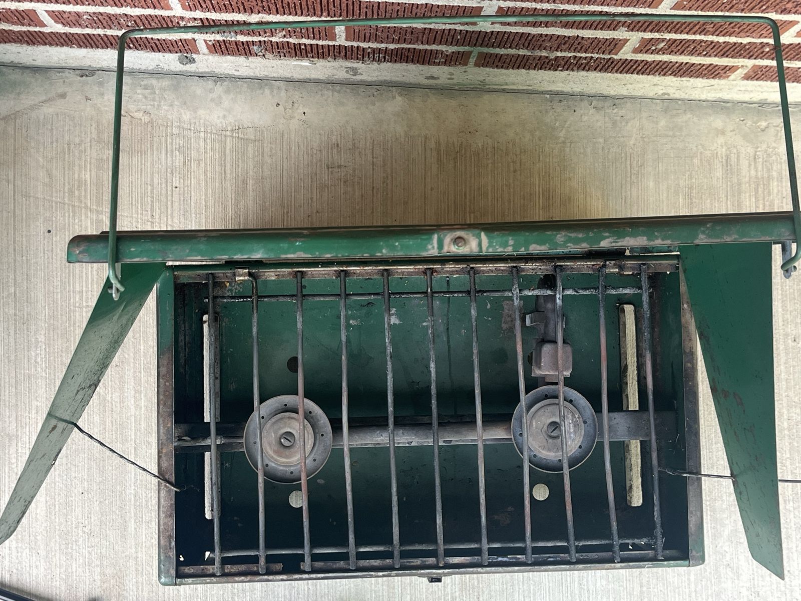 Main image 6