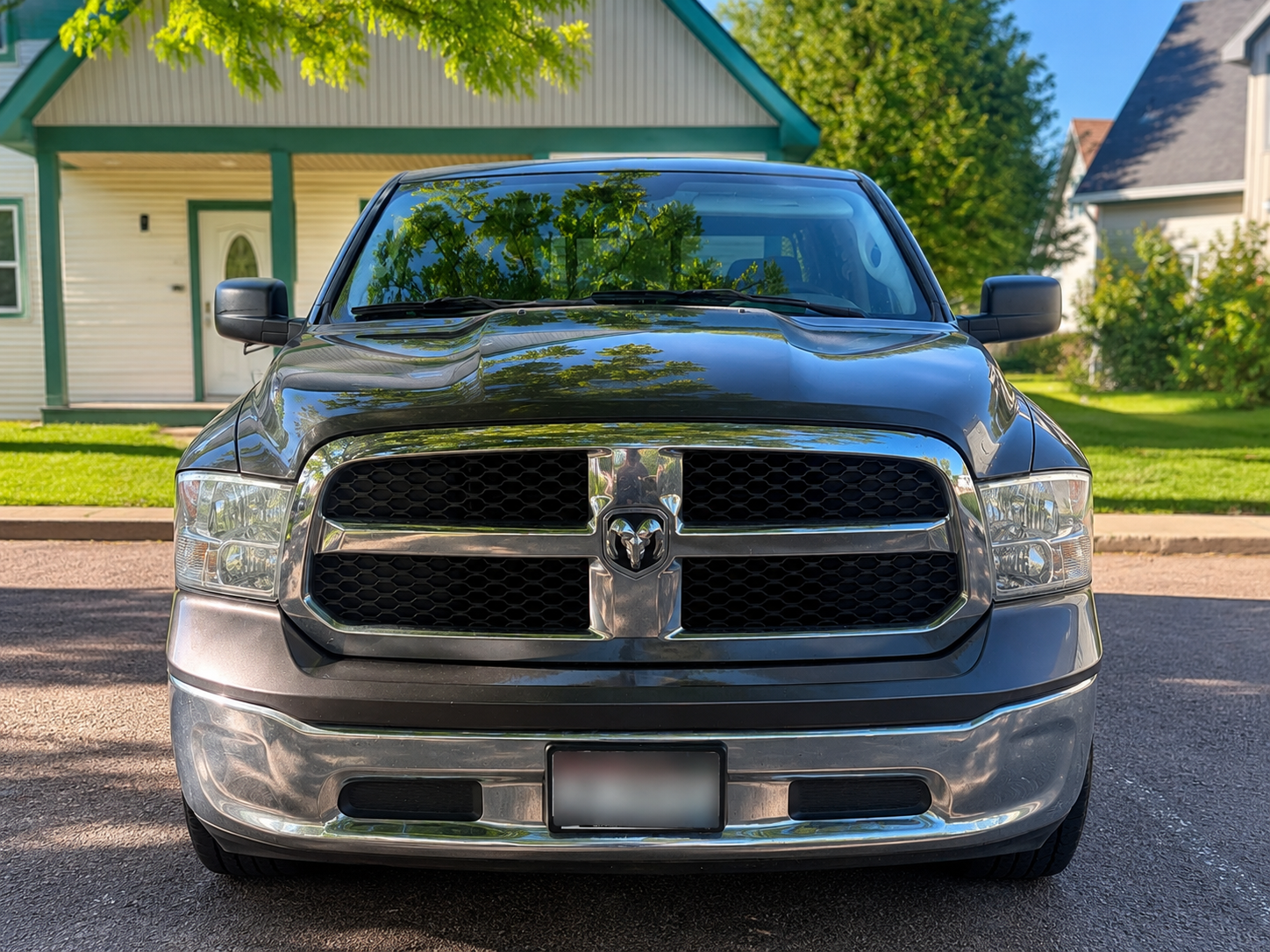 2017 Ram 1500 SLT