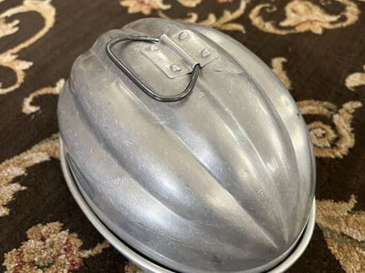 Two Piece Aluminum Bread/Christmas Pudding Mold - Dual Handled