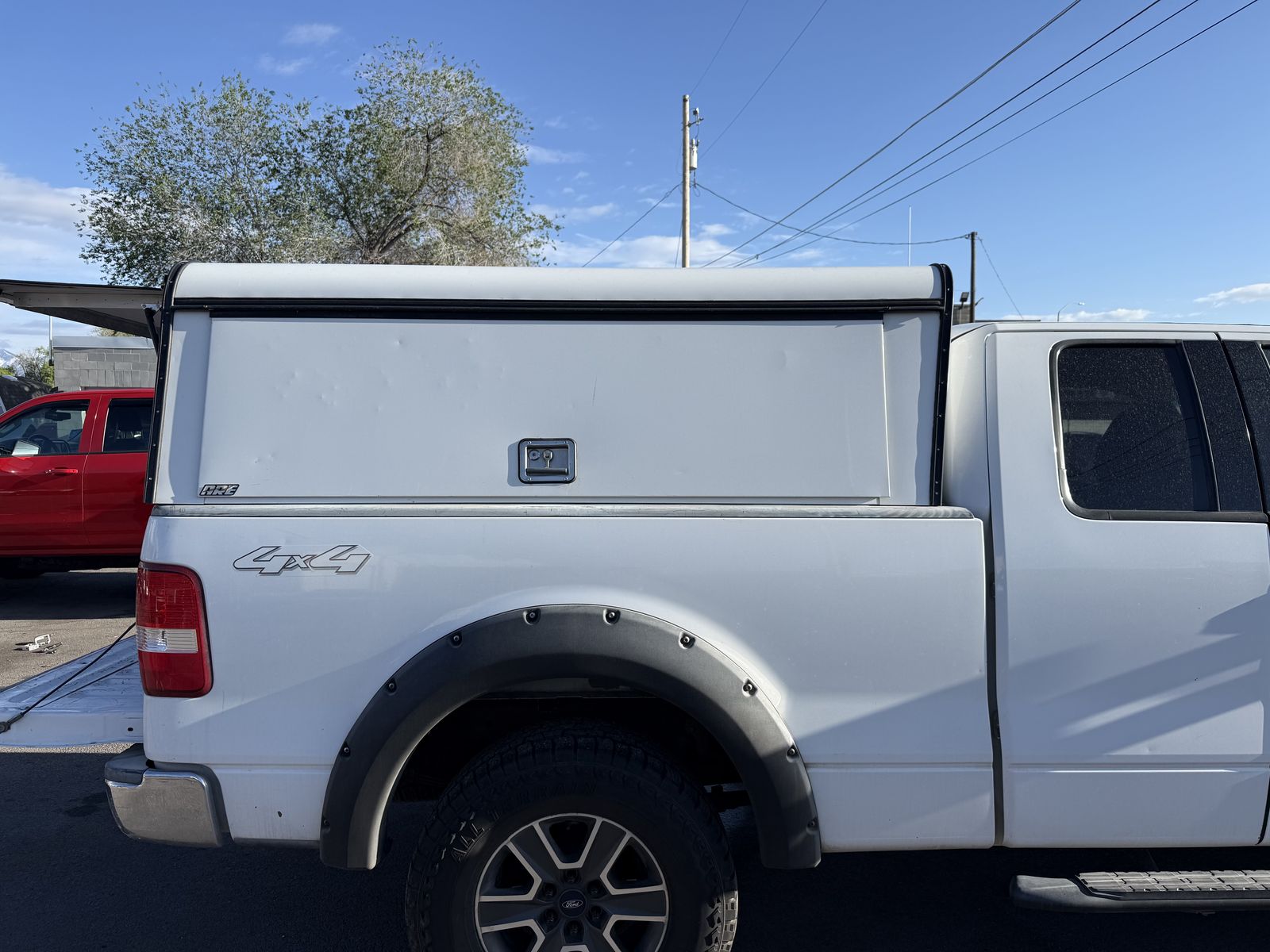 WHITE COMMERCIAL ARE TRUCK SHELL For Sale