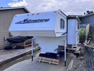 2007 Adventurer Truck Camper - 836sbs