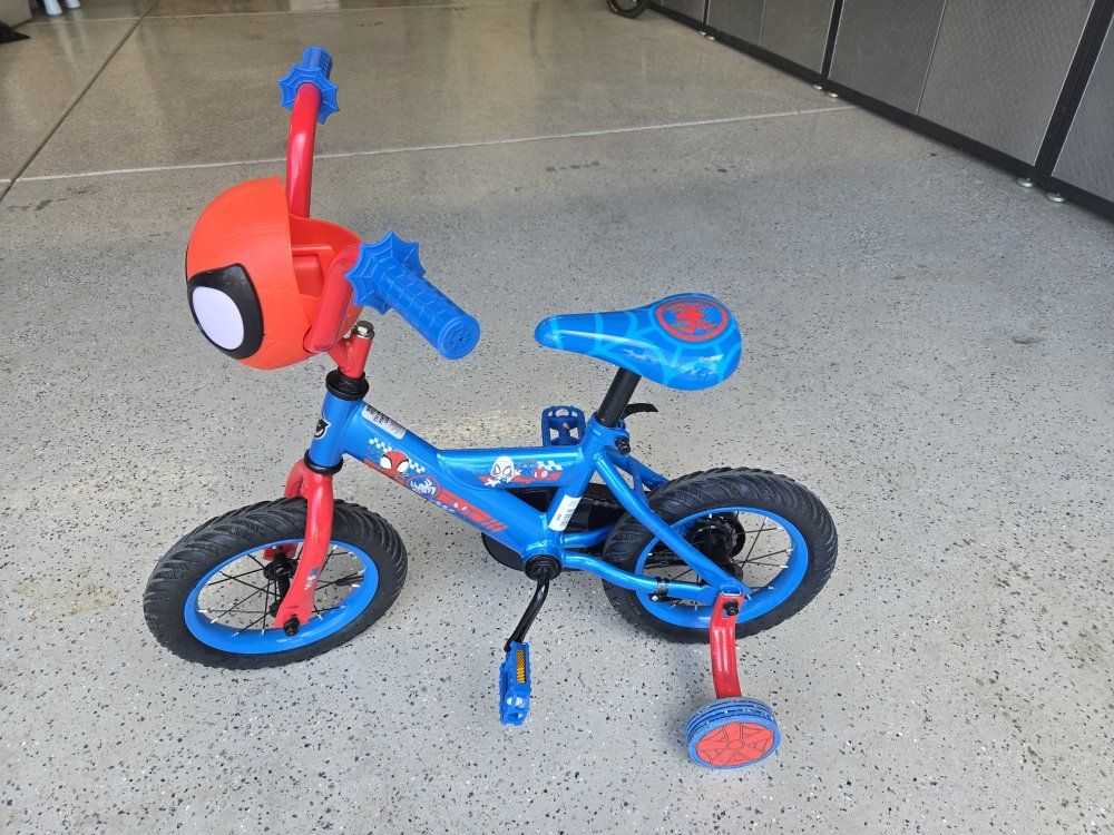 Huffy Marvel Spider-Man Kids' Bike with Training Wheels - Blue/Red, Excellent Condition