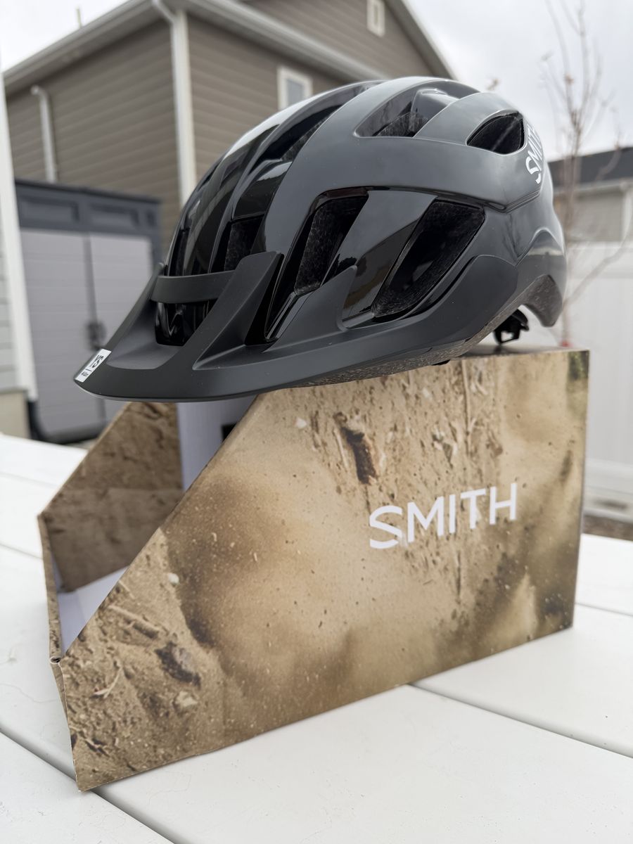 Smith Wilder Jr. Mips Youth Small 48-52cm New