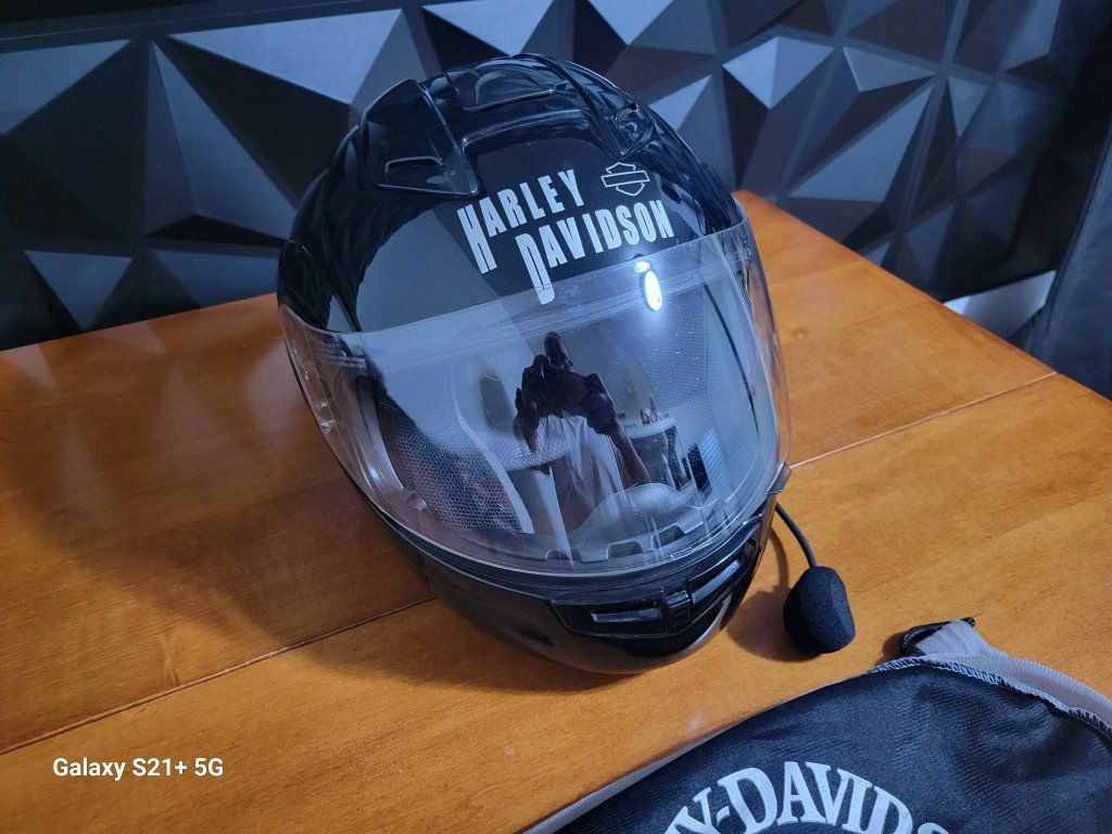 Harley Davidson Glossy Black Full Face Helmet Size