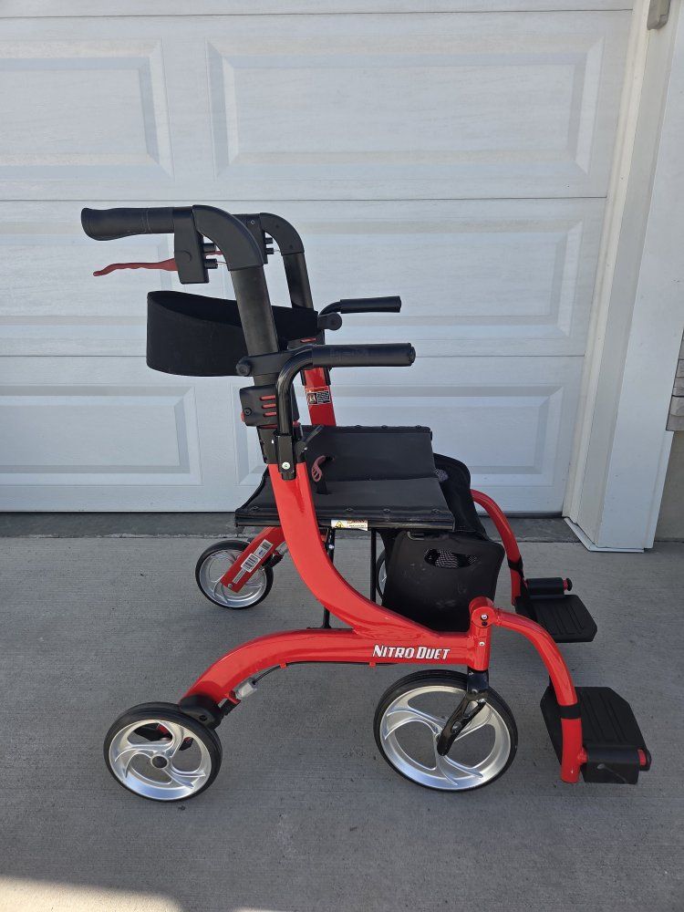 Drive Medical Nitro Duet walker/wheelchair