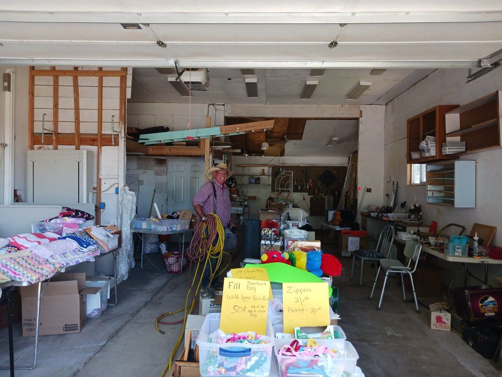 Hooper garage sale 5592 S 5500 W  Sat June 13 9:00-2:00