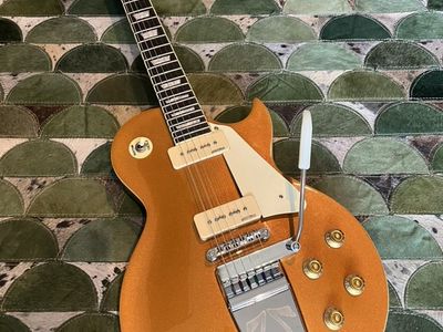 Vintage V100 Midge Ure signature electric guitar