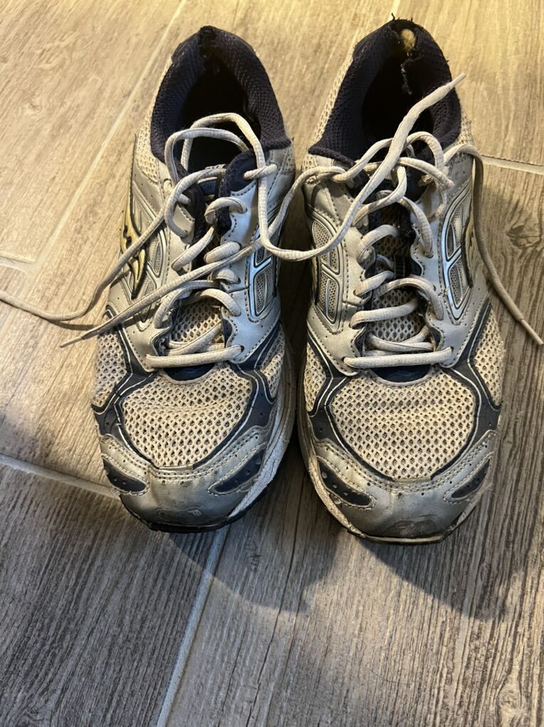 Saucony Grip Mens Tennis 91/2