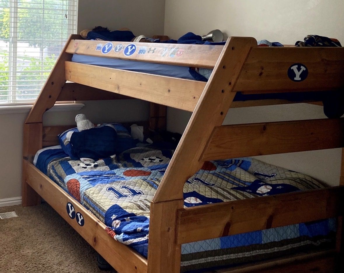 Bunk bed