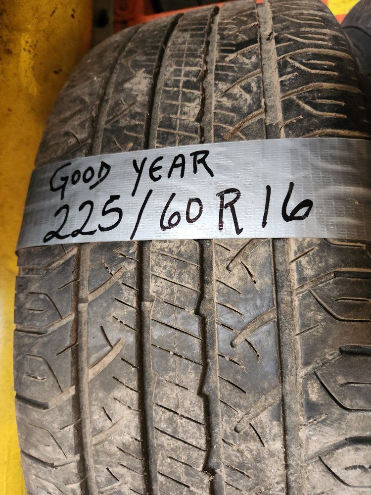 225/60r16 goodyear assurance oulass