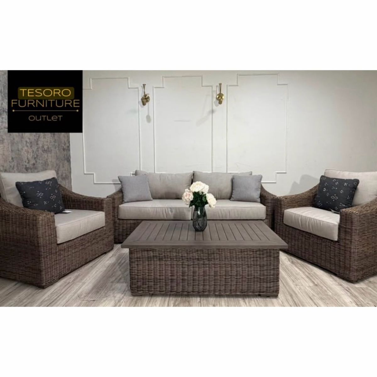 NEW DENVER PATIO SET WE OFFER DELIVERY