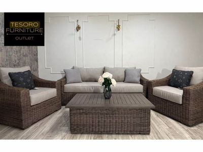 NEW DENVER PATIO SET WE OFFER DELIVERY